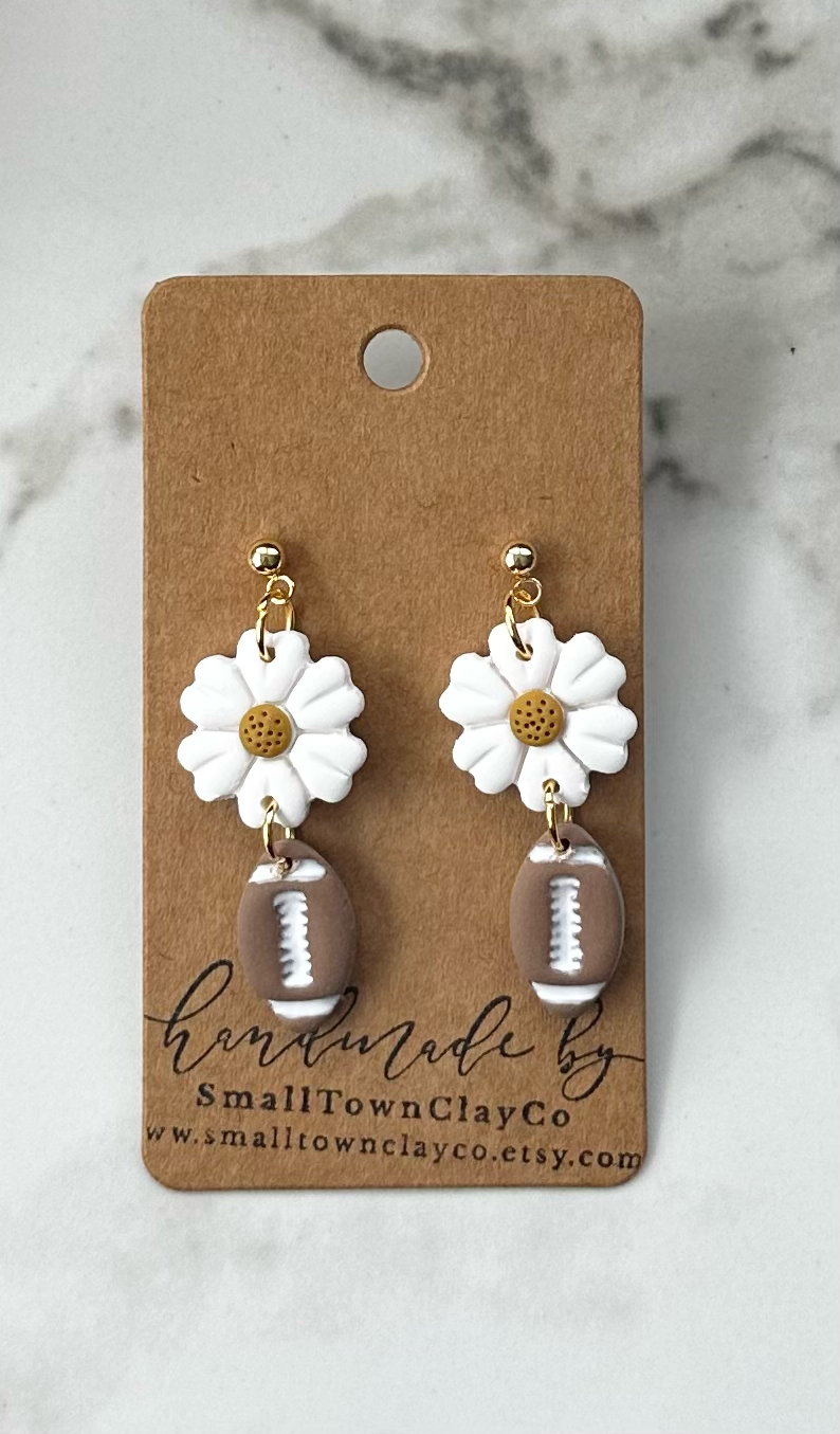 Daisy Football Dangle
