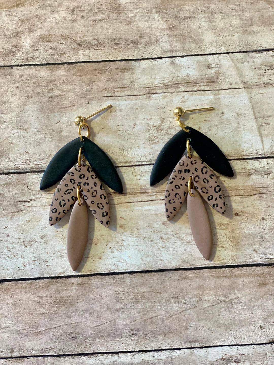 Leopard drop dangle